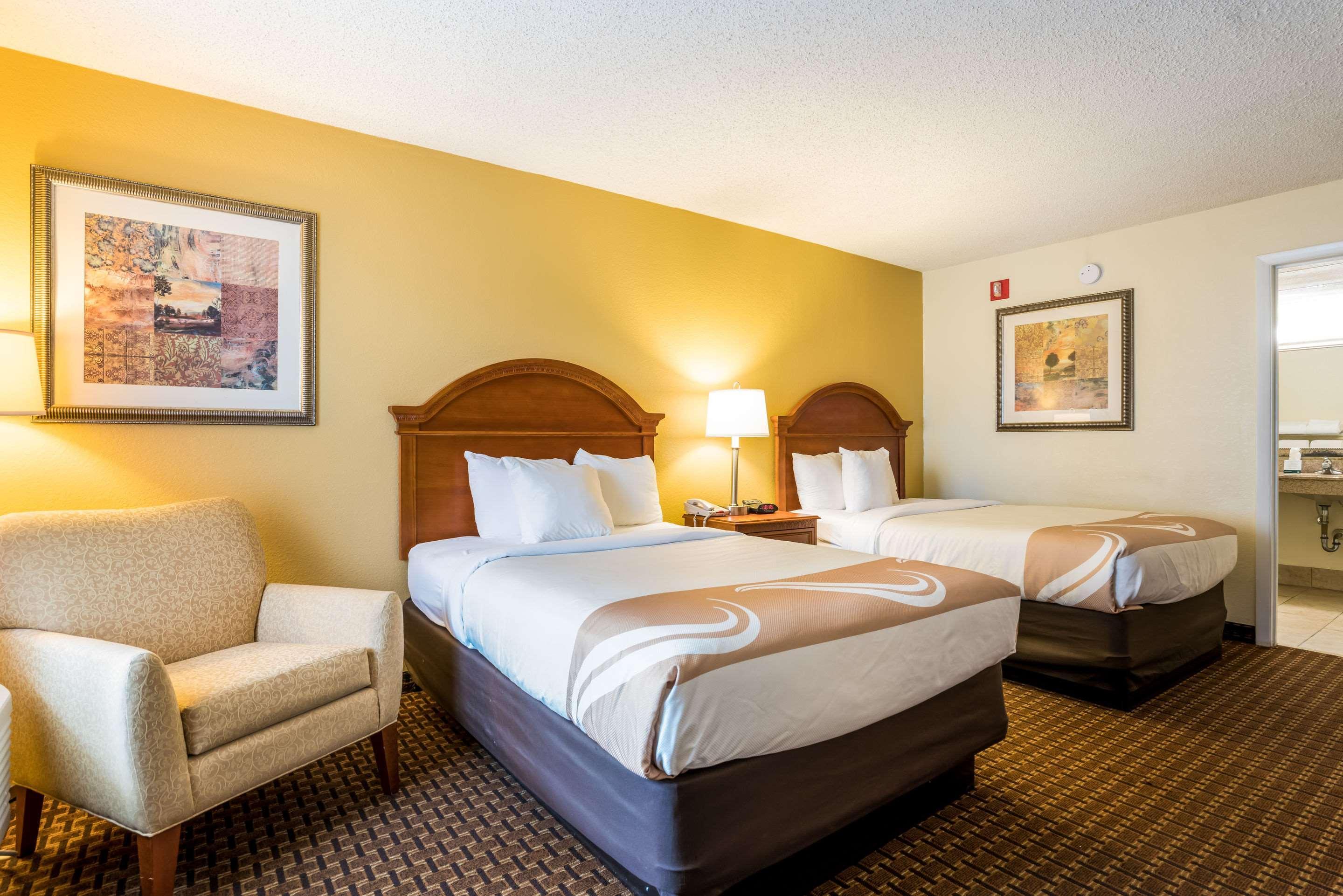 Quality Inn North Battleboro Exteriör bild