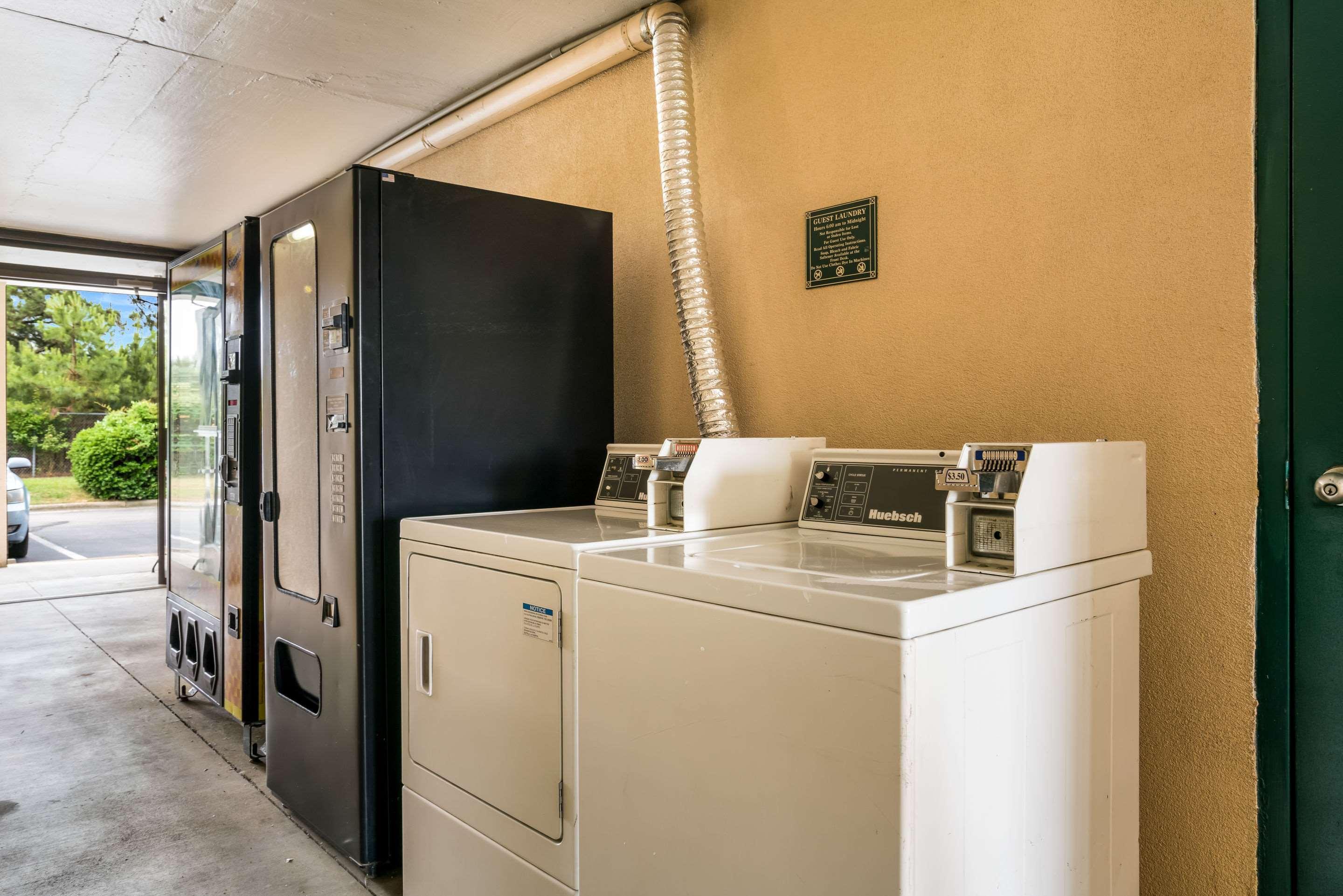 Quality Inn North Battleboro Exteriör bild